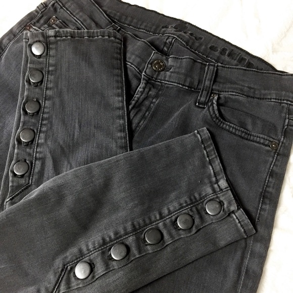 7 For All Mankind Denim - ⚡️HP⚡️ 7 For All Mankind Button Ankle Skinny Jean